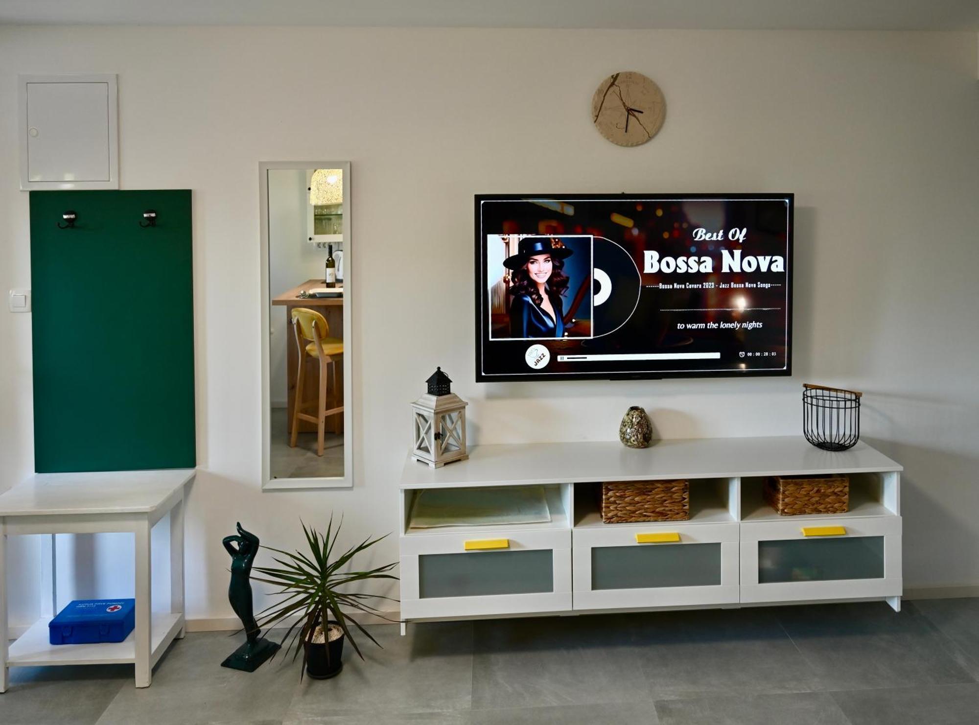 Studio Apartman Una -Self Check In,Free Parking คาร์โลวัตส์ ภายนอก รูปภาพ